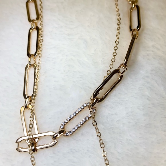 SOLD NWOT Layered Heart Pendant Chain Faux Gold Faux Diamond Necklace - Picture 4 of 5